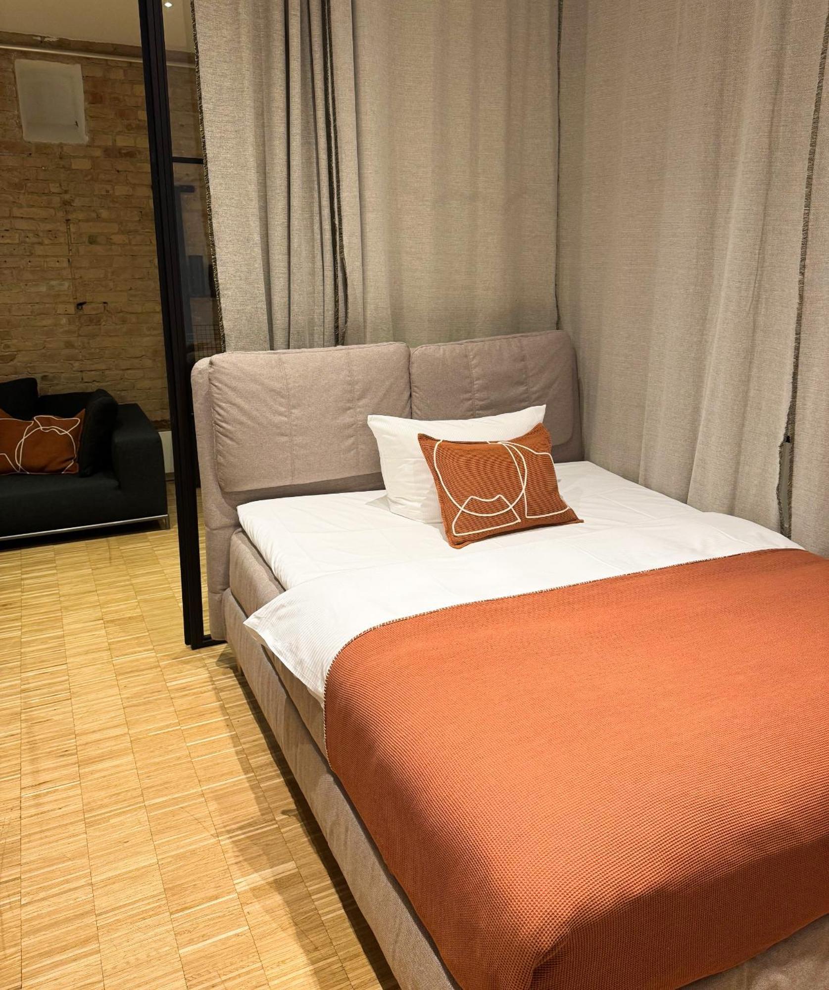 Apartment Madzzz Design Art Loft Kreuzberg Mitte *